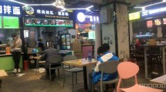 中山路每刻美食餐饮广场二楼档口转让