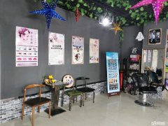 新市区友朋街独家理发店转让