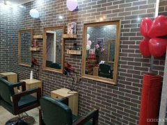 米东区轻校路口永祥街美发店转让