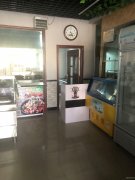 快餐店转让 位于呼图壁县西市南路四季花城临街