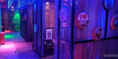 店铺转让 位于昌吉市长宁南路四海之家酒店
