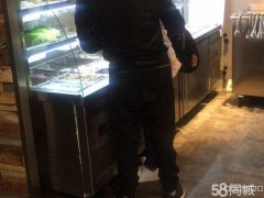 店铺转让 位于昌吉市北京北路银杏广场