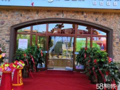 店铺转让 位于昌吉市石河子西路环宇新天地