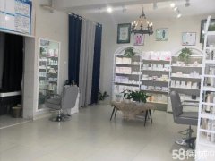 C3136店面转让 位于昌吉市长宁南路富有奥林北门