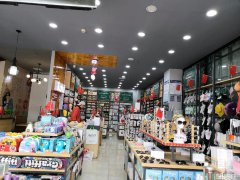 C3212机械厂BRT终点站临街好位置旺铺恋惠优品精品店转