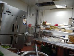 C3245店面转让 位于乌市开发区二期海鸿国际物流港