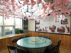 C3313店铺转让 昌吉市南公园西路丽景商城大门口处