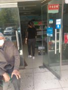 C3398店面出租 位于昌吉市长宁南路麦趣尔对面