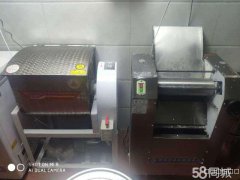 C3605天山区豆豆餐饮广场餐厅转让