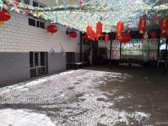 C3760店面转让 位于昌吉市城北农博园附近农家小院转让