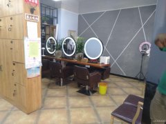 C3770店面转让 位于昌吉市延安南路光明苑小区