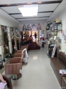 C3913店面转让 位于昌吉市健康东路农校附近