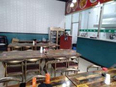 C3996位于昌吉中山路枫叶广场内一层商业门面转让