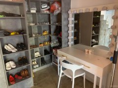 C4040婚纱店急转