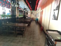 C4118店面转让 位于五家渠市海宁皮革城附近