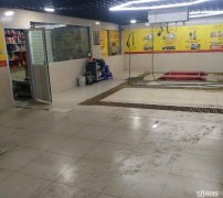 C4123天山区星光花园路口地下佰车汇汽修美容店转让