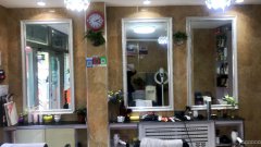 C4126盈科山水华庭美发店转让