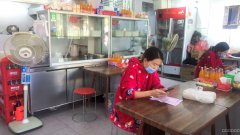 C4137喀什路师大对面小吃店转让