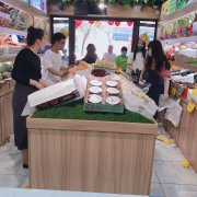 C4140阿勒泰路嘉和园水果店转让