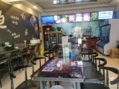 C4182库尔勒市萨依巴格市场青年路北1巷啵啵鱼优质门面转