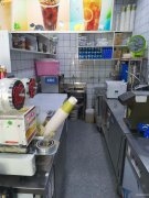 C4221库尔勒市石化大道社保大厦旁营业中奶茶店转