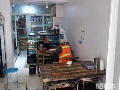 C4223店面转让 位于昌吉市健康东路绿园小区附近