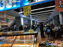 C4290店面转让 位于昌吉市客运总站候车厅内铺转让