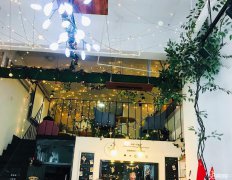 C4328店铺10万出租承包