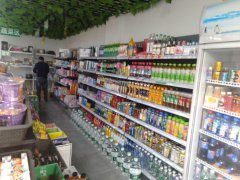 C4373店面转让 位于昌吉市北京南路晨光绿景花园西区