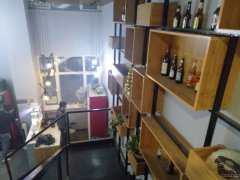 C4382店面转让 位于昌吉市中山路天和婚恋广场