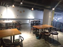 C4382店面转让 位于昌吉市中山路天和婚恋广场