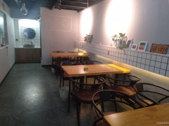 C4382店面转让 位于昌吉市中山路天和婚恋广场