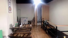 C4390昌吉市长宁南路米兰春天商业广场餐厅转让