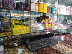 C4402店面转让 位于昌吉市延安南路光明苑小区