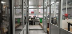 C4476库尔勒市东站化州批发市场二楼新华社区楼下旺铺出租