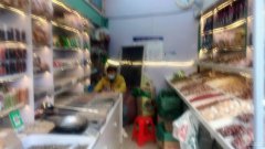 C4478新民路宏大广场炒货店转让