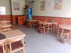 C4501库尔勒市纪元路四季城阳光小镇店铺转让