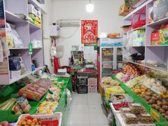 C4525店铺转让 昌吉市北京南路天方巷有水果店转让