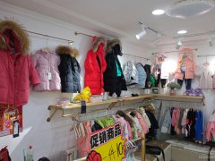 C4557店铺转让 昌吉市延安路飞马转盘有店铺转让