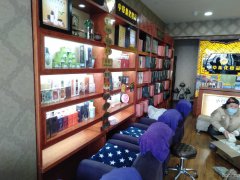 C4597店面转让 位于昌吉市延安南路与乌伊东交汇处