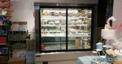 C4642沙依巴克区南昌路北二巷四十一中旁甜妈烘焙小吃店转让