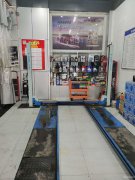 C4760新市区太兴路天兴汽配城三期临街汽修装潢及养护转让承