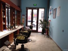 C4776位于昌吉市中山路天和婚恋广场内一家店面