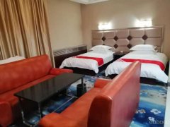 C4777昌吉市青年北路龙源超市对面宾馆转让，