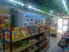C4782位于昌吉市延安南路天润小区门口附近店面转让