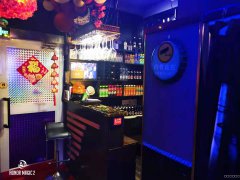 C4856昌吉市五彩新城临街糖潮音乐餐吧转让或承包