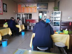 C4863沙依巴克区信达雅山新天地临街公交车站大型小区旁早餐