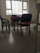 C4936昌吉市健康西路中山华庭大门口临街二层楼带地下室出租