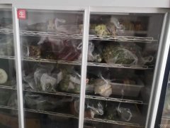 C4943超市转让 昌吉市健康西路大型小区门口