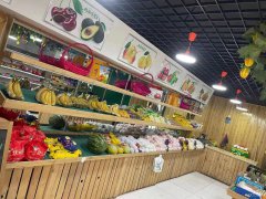 C4945龙海新和居北门水果店转让